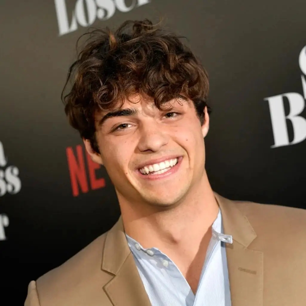 نوحا سنتینو